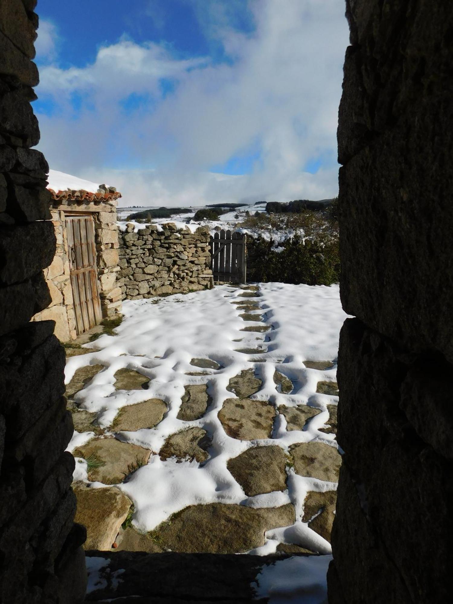 La Silla De La Reina Villa Navarredonda de Gredos Exterior photo